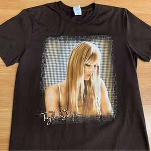 Taylor Swift 2011 Speak Now Double Sided Concert Tour T-Shirt Womens Size Medium